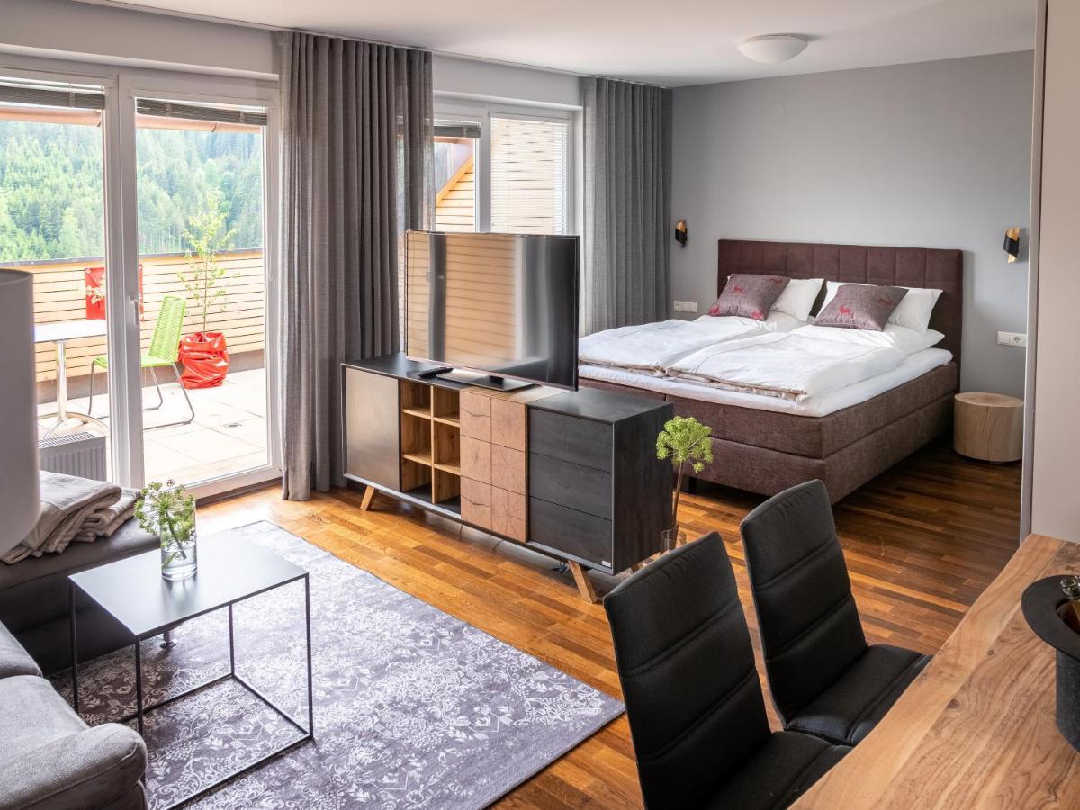 Der Sonnberg Alpinlodges - Apartments Mit Seeblick, Privater Sauna Und Self Check-In ツェル アム ゼー エクステリア 写真