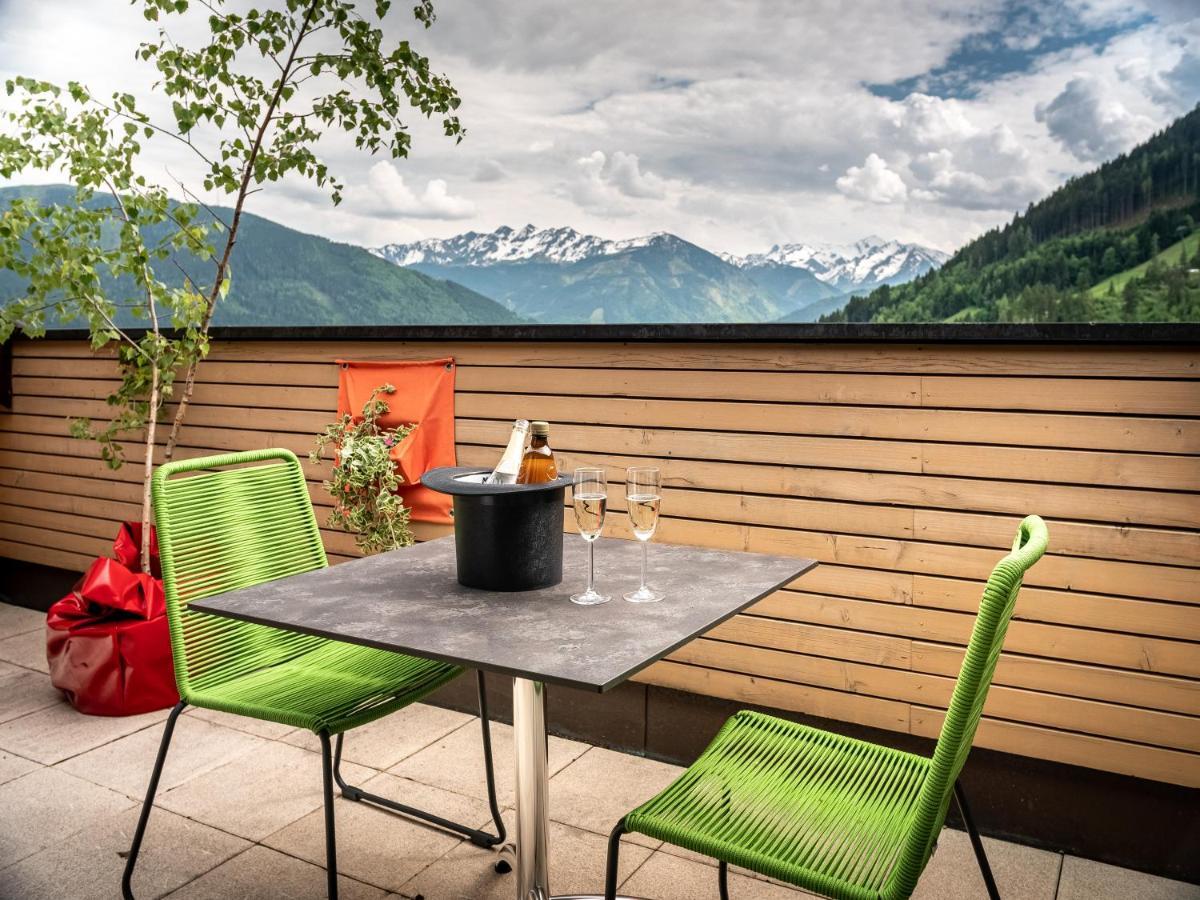 Der Sonnberg Alpinlodges - Apartments Mit Seeblick, Privater Sauna Und Self Check-In ツェル アム ゼー エクステリア 写真