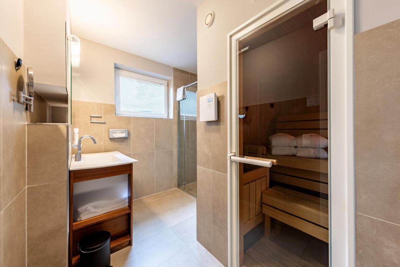Der Sonnberg Alpinlodges - Apartments Mit Seeblick, Privater Sauna Und Self Check-In ツェル アム ゼー エクステリア 写真
